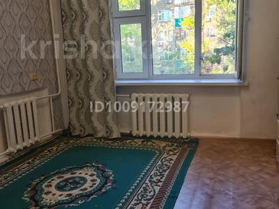 2-бөлмелі пәтер · 30 м² · 2/5 қабат, мкр. Зачаганск пгт, Жангир Хан 15 — Жазира остановка, бағасы: 8 млн ₸ в Уральске