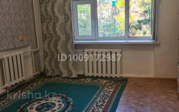 2-бөлмелі пәтер · 30 м² · 2/5 қабат, мкр. Зачаганск пгт, Жангир Хан 15 — Жазира остановка, бағасы: 8 млн ₸ в Уральске — фото 2