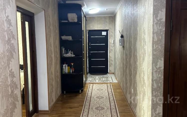 3-комнатная квартира · 114 м² · 9/16 этаж, мкр Мамыр-1 за 71 млн ₸ в Алматы, Ауэзовский р-н — фото 2