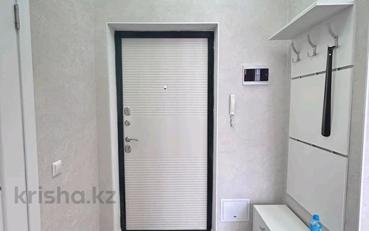 1-комнатная квартира · 38 м² · 7/9 этаж, Абая 4 — Кумисбекова за 250 000 ₸ в Астане, Сарыарка р-н — фото 2