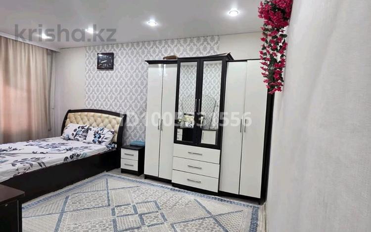 1-комнатная квартира · 36 м² · 1/5 этаж, мкр Мынбулак 2А за 8 000 ₸ в Таразе — фото 13