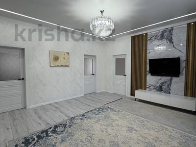 Отдельный дом · 3 комнаты · 110 м² · 4 сот., Абылай хана 80 за 28 млн 〒 в Уральске