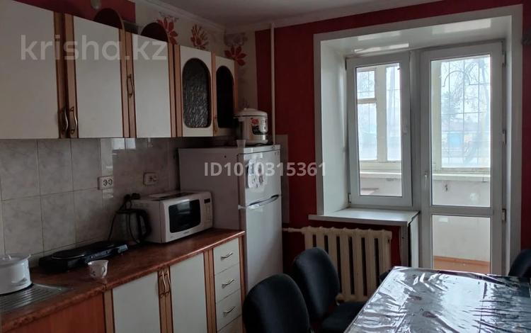 2-бөлмелі пәтер · 54 м² · 1/10 қабат, Назарбаева 204 — Жаяу Мусы, бағасы: 27 млн ₸ в Павлодаре — фото 2