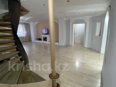 Отдельный дом · 3 комнаты · 321 м² · 10 сот., Шунгурша за 25.5 млн 〒 в Кокшетау