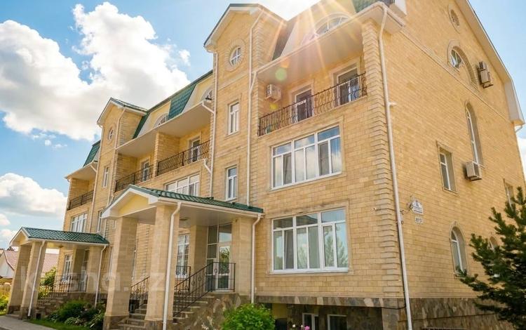 4-комнатная квартира · 189.2 м² · 1/4 этаж, Карбышева 43б за 85 млн ₸ в Костанае — фото 2