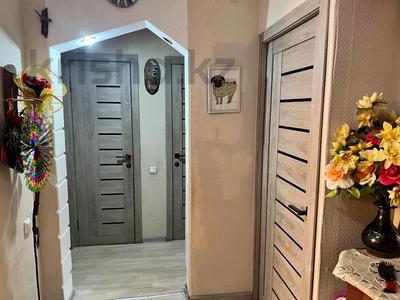 3-комнатная квартира · 64.8 м² · 3/5 этаж, Юность за 23 млн 〒 в Семее