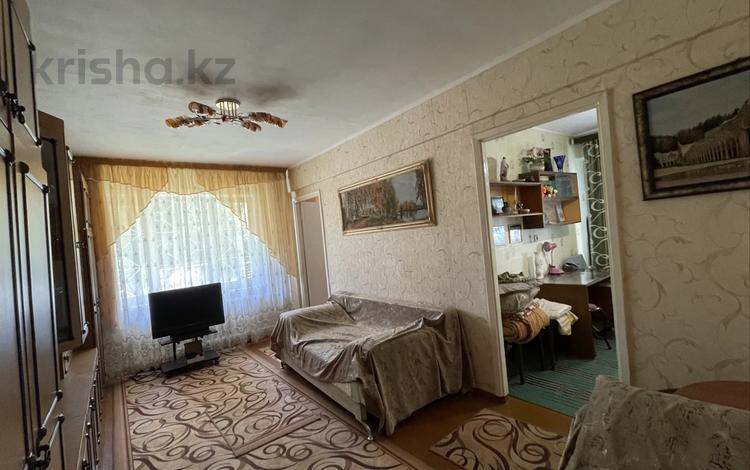 3-бөлмелі пәтер · 52 м² · 1/5 қабат, Михаэлиса 16/1 — р-н маг. Ромашка, бағасы: 18.5 млн ₸ в Усть-Каменогорске, Ульбинский — фото 2