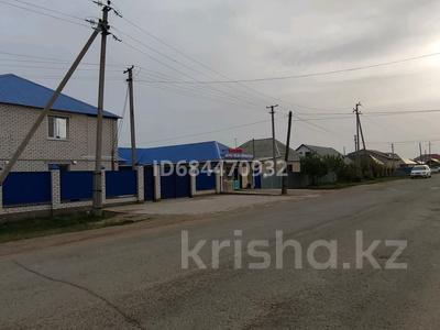 Отдельный дом · 5 комнат · 200 м² · 5 сот., мкр. Зачаганск пгт, Зачаганск пгт ш/а. Гринько 31А — Цветочная за 85 млн ₸ в Уральске