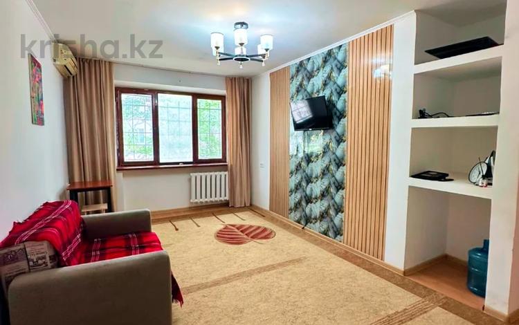 3-бөлмелі пәтер · 54.5 м² · 1/5 қабат, Центральный ш/а., Утемисова 114, бағасы: 17.5 млн ₸ в Атырау, мкр Центральный — фото 13