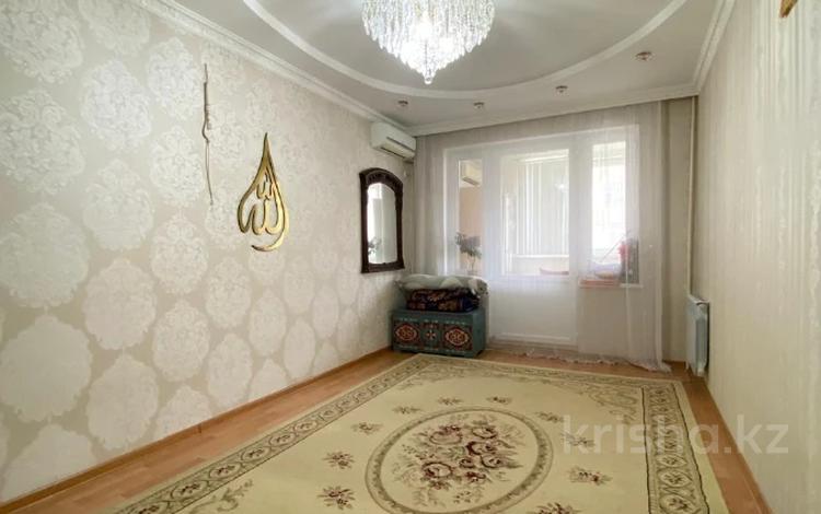 3-комнатная квартира · 70 м² · 3/5 этаж, 12-й мкр 10 за 19.5 млн ₸ в Актау — фото 2