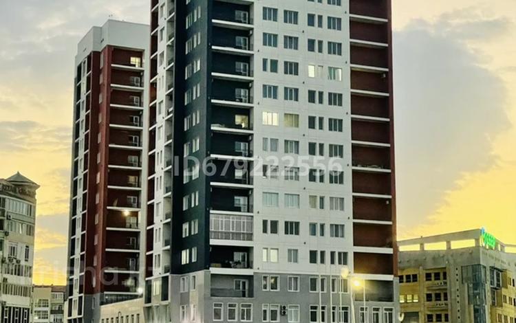 2-комнатная квартира, 70 м², 10/15 этаж, 14 микрорайон №84 участок за 34.8 млн 〒 в Актау — фото 2