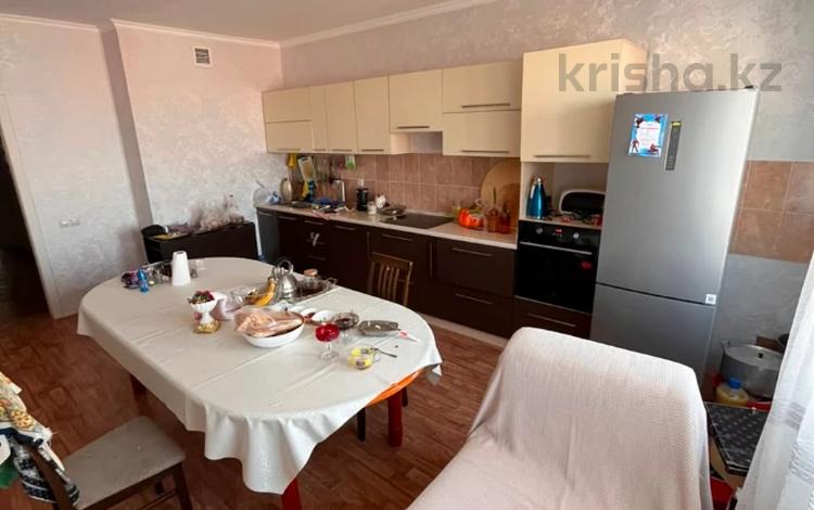 2-бөлмелі пәтер · 108 м² · 13/16 қабат, Шұғыла ш/а., Жуалы, бағасы: 34 млн ₸ в Алматы, Наурызбайский р-н — фото 2