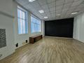 Свободное назначение, офисы, магазины и бутики, салоны красоты, образование, развлечения, конференц-залы, студии · 360 м² за ~ 1.3 млн 〒 в Алматы, Медеуский р-н