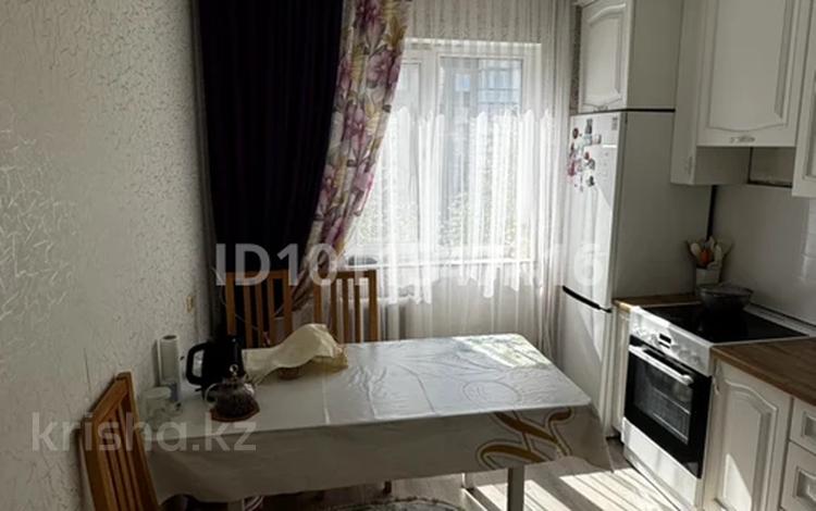 2-бөлмелі пәтер · 54 м² · 4/5 қабат, Гульдер 1 — Букетова =Муканова, бағасы: 24.9 млн ₸ в Караганде, Казыбек би р-н — фото 2