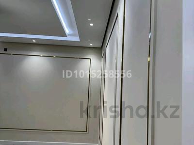 Жеке үй · 5 бөлме · 300 м² · 8 жүзд., Ғалымжан Елеманов 47, бағасы: 40 млн ₸ в Еркинкале