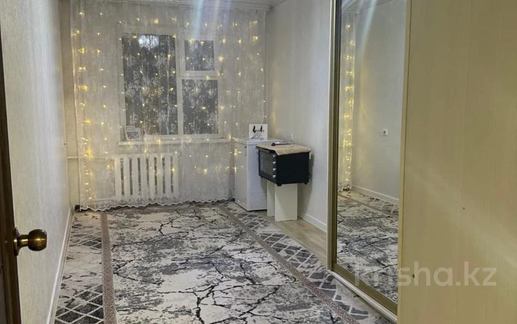 2-комнатная квартира · 45 м² · 5/5 этаж, Абая за 16.5 млн ₸ в Уральске — фото 2