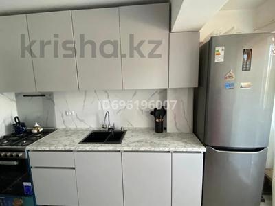 Продажа квартир в Алматинской обл.: 2-комнатная квартира · 46 м² · 3/5 этаж, Мкр 2 19 за 21 млн 〒 2-комнатная квартира · 46 м² · 3/5 этаж, Мкр 2 19 за 21 млн 〒 в Есик