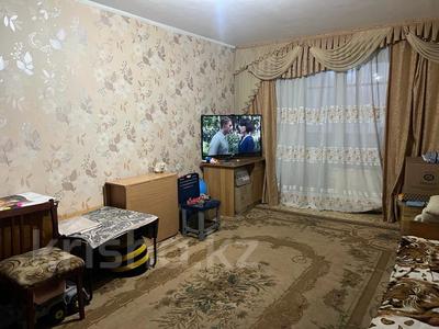 2-комнатная квартира, 65 м², 1/5 этаж, Малайсары Батыра 45/1 за 16.5 млн 〒 в Павлодаре