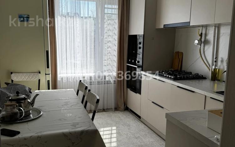 3-бөлмелі пәтер · 65 м² · 2/9 қабат, Абая 26/1, бағасы: 29 млн ₸ в Костанае — фото 2