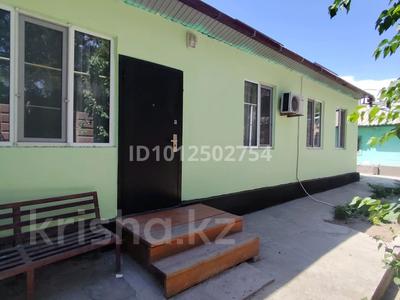 Отдельный дом · 4 комнаты · 80 м² · 5 сот., Головатского 56 — Ул.Гоголя угол. за 250 000 ₸ в Жаркенте