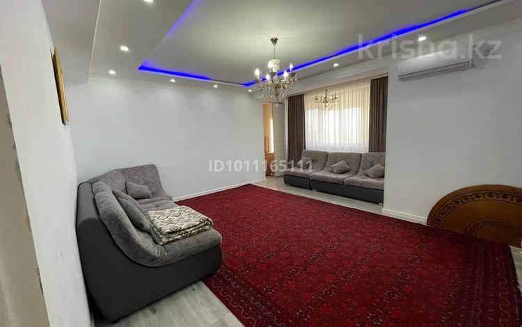 3-комнатная квартира · 110 м² · 4/6 этаж, 34-й мкр 11 за 36 млн 〒 в Актау — фото 2