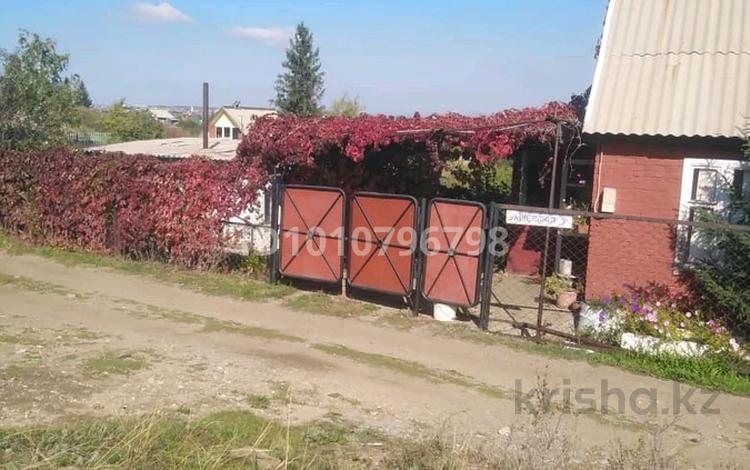 Дача · 2 комнаты · 36 м² · 7.6 сот., 6 1 — СТ Рябинушка шестая улица дом 1 за 4 млн ₸ в Усть-Каменогорске, Ахмирово — фото 2
