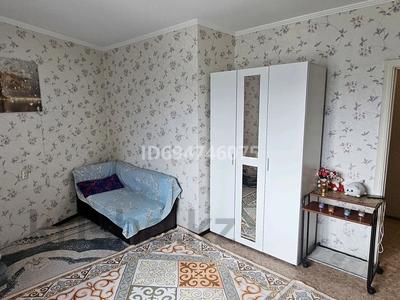 1-бөлмелі пәтер · 50 м² · 4/5 қабат, 13-ш/а. 44, бағасы: 12 000 ₸ в Актау, 13-й мкр