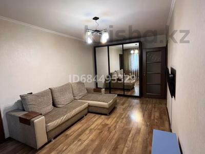 2-комнатная квартира · 45 м² · 3/5 этаж, мкр Казахфильм за 300 000 ₸ в Алматы, Бостандыкский р-н