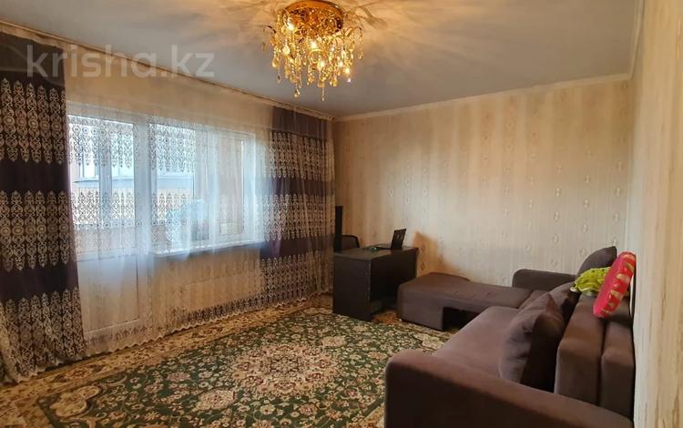 2-комнатная квартира, 68.7 м², 5/10 этаж, мкр Таугуль-2 37 за 56 млн 〒 в Алматы, Ауэзовский р-н — фото 10