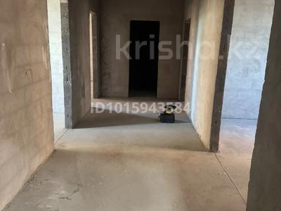3-комнатная квартира · 133.2 м² · 2/5 этаж, мкр. Алтын орда 2е/1 за 39.9 млн ₸ в Актобе