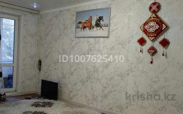 2-комнатная квартира · 45 м² · 2/5 этаж, мкр Айгуль, Матросова 56 за 15 млн ₸ в Уральске — фото 2