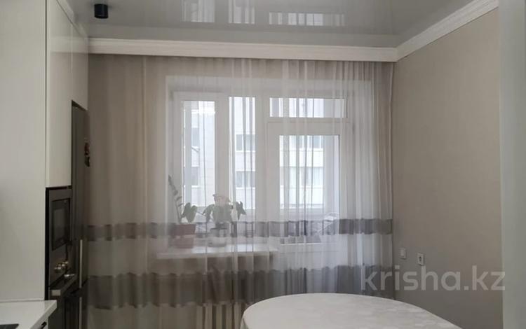 2-комнатная квартира · 70 м² · 8/9 этаж, Шевченко 10/2 — Сарыарка за 34.5 млн 〒 в Астане, Сарыарка р-н — фото 7