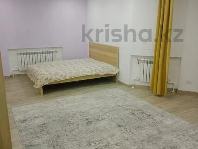5-бөлмелі пәтер · 196.7 м² · 1/2 қабат, Жанибекова 90/2, бағасы: 450 000 〒 в Караганде, Казыбек би р-н