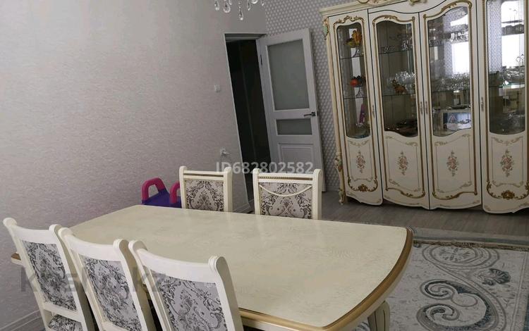 4-бөлмелі пәтер · 100 м² · 4/5 қабат, 3мкр 28б — Шафиха Избасова, бағасы: 21 млн ₸ в Кульсары — фото 2