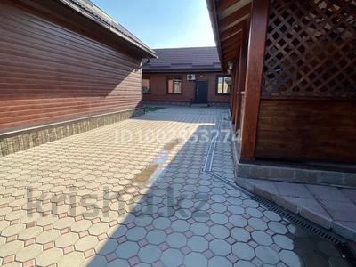 Отдельный дом · 7 комнат · 200.4 м² · 8.65 сот., мкр Айгерим-2 — Жана гасыр за 85 млн 〒 в Алматы, Алатауский р-н