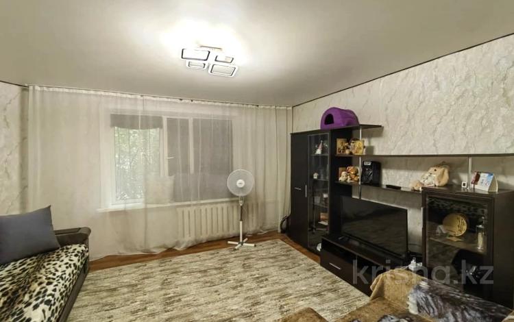 1-комнатная квартира · 41 м² · 1/5 этаж, мкр Юго-Восток, Мкр Юго-Восток, мкр Степной 2 3 — Супермаркет Корзина Степной за 14.8 млн ₸ в Караганде, Казыбек би р-н — фото 2