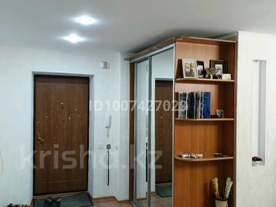 4-комнатная квартира · 80 м² · 5/10 этаж, мкр 11 111 — 32 школа-гимназия за 30 млн 〒 в Актобе