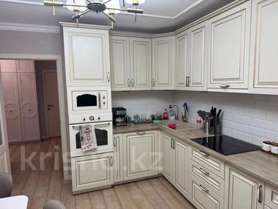 3-бөлмелі пәтер · 90 м² · 1/9 қабат, Гүлдер 2 ш/а., Таттимбета 5/5, бағасы: ~ 50 млн ₸ в Караганде, Казыбек би р-н