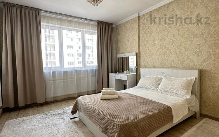 2-бөлмелі пәтер · 80 м² · 9/20 қабат, Брусиловского 163, бағасы: 3 500 ₸ в Алматы, Алмалинский р-н — фото 2