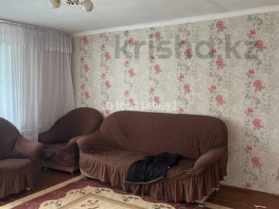 2-комнатная квартира · 56 м² · 2/9 этаж, Энергетиков 99 — Магазина Чинар за 13 млн 〒 в Экибастузе