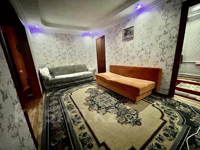 2-комнатная квартира, 39 м², 1/2 этаж, пр. Бухар-жырау за 10.8 млн 〒 в Караганде, Казыбек би р-н