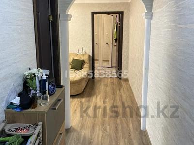 3-комнатная квартира · 60 м² · 2/5 этаж, М Маметова 54 — Маметова Жукова за 23 млн ₸ в Уральске