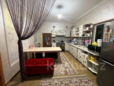 Жеке үй · 8 бөлме · 460.7 м² · 9 жүзд., Кошкинбаева 9 — 24 часа, бағасы: 40 млн ₸ в Атакенте
