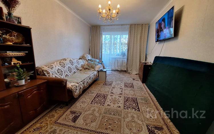 2-бөлмелі пәтер, 44 м², 3/5 қабат, Майкудук, 16й микрорайон, бағасы: 11.3 млн 〒 в Караганде, Алихана Бокейханова р-н — фото 2