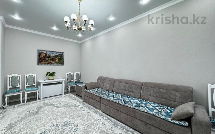 2-бөлмелі пәтер · 63.7 м² · 10/10 қабат, ул. Бухар жырау 34/1, бағасы: 45 млн ₸ в Астане, Есильский р-н — фото 2