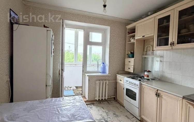 2-комнатная квартира · 55 м² · 5/5 этаж, мкр Северо-Восток 27 за 14.5 млн ₸ в Уральске — фото 2