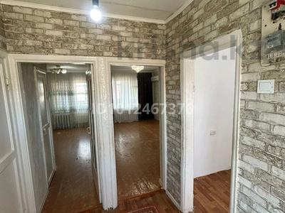 3-бөлмелі пәтер · 56 м² · 4/4 қабат, 2 микраон 20 дом — 2 ой школы, бағасы: 10 млн ₸ в Жанаозен