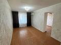 3-бөлмелі пәтер · 56 м² · 4/4 қабат, 2 микраон 20 дом — 2 ой школы, бағасы: 10 млн ₸ в Жанаозен — фото 2