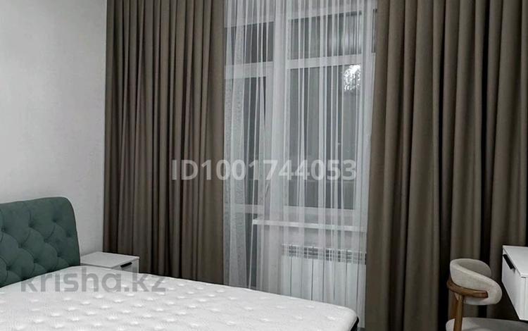 4-комнатная квартира · 70 м² · 1/5 этаж, мкр 5, Есет батыра 142 за 20 000 ₸ в Актобе — фото 2