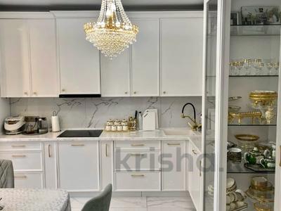 3-комнатная квартира, 90 м², 1/16 этаж, Сатпаева за 75 млн 〒 в Алматы, Бостандыкский р-н